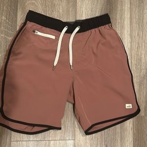 Textured Vuori banks shorts
